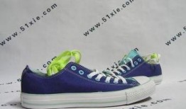 最新帆布鞋爆料图片高清,揭秘最新帆布鞋高清爆料，引领街头时尚潮流