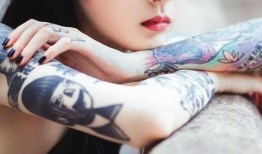 抖音网红有纹身女的吃瓜,抖音网红圈再掀波澜